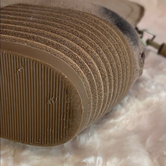 Ankle Bootie - Picture 5 of 6